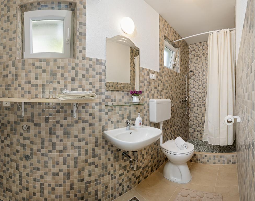 Apartments Krvavica Εξωτερικό φωτογραφία